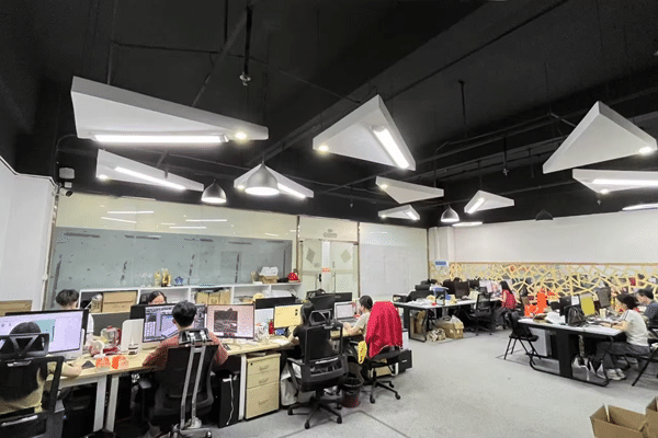 Kingda Cables office team working in modern workspace providing professional support and customer service