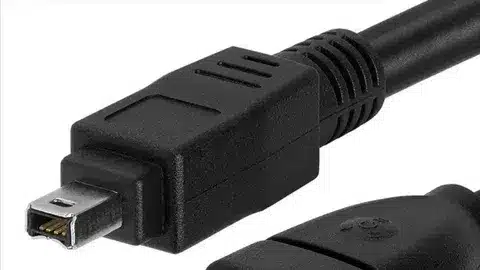 Mini FireWire connector plug used for portable devices and camcorders
