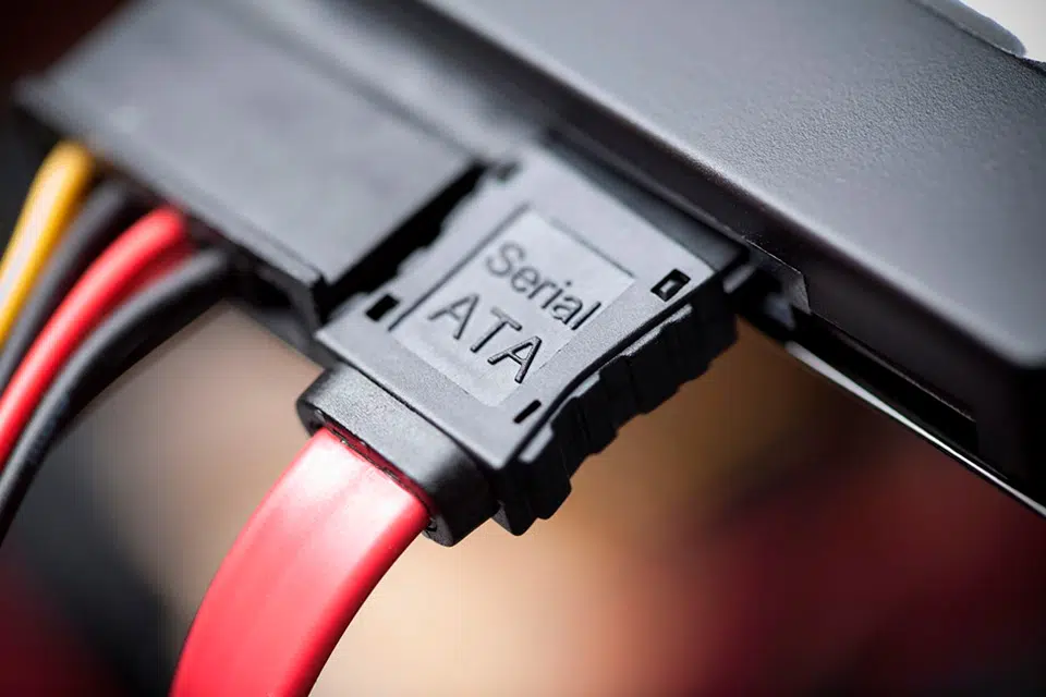 Durable SATA cables for liquid cooling data centers